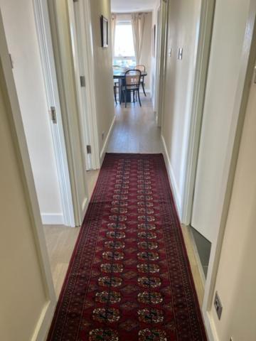 2 Bedroom Chelsea Apartment Londra Dış mekan fotoğraf